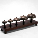 Banco con 5 campanelle