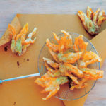 Fiori di zucca fritti